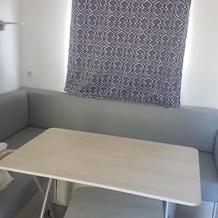Natur Camping Bungalow T2 - 9 Ferienhaus *